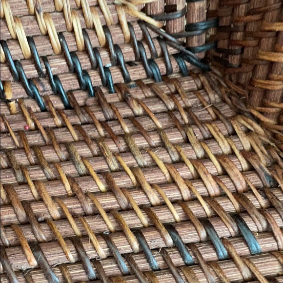 Beautiful Woven Basket - Picture 8 of 10